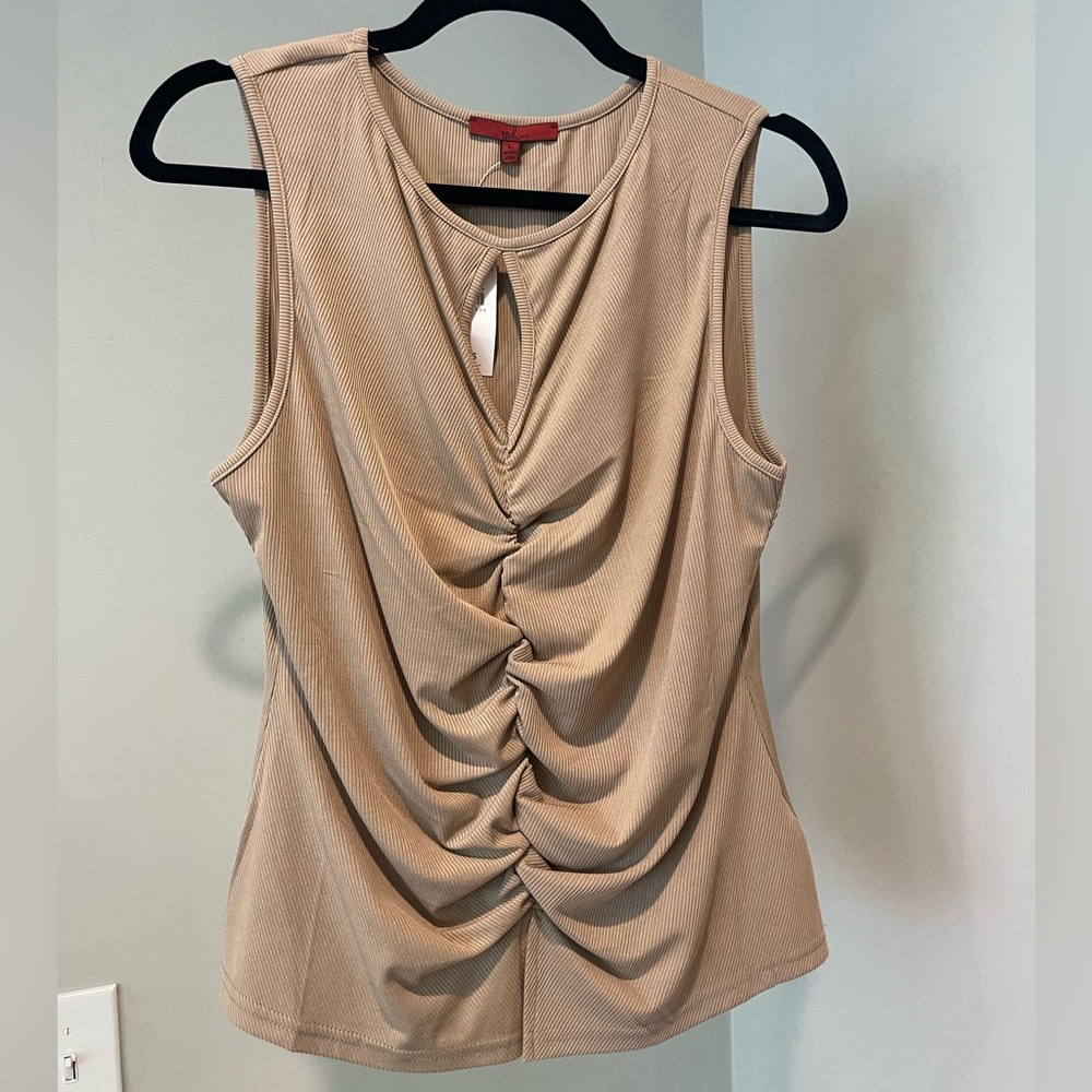Tank NWT!